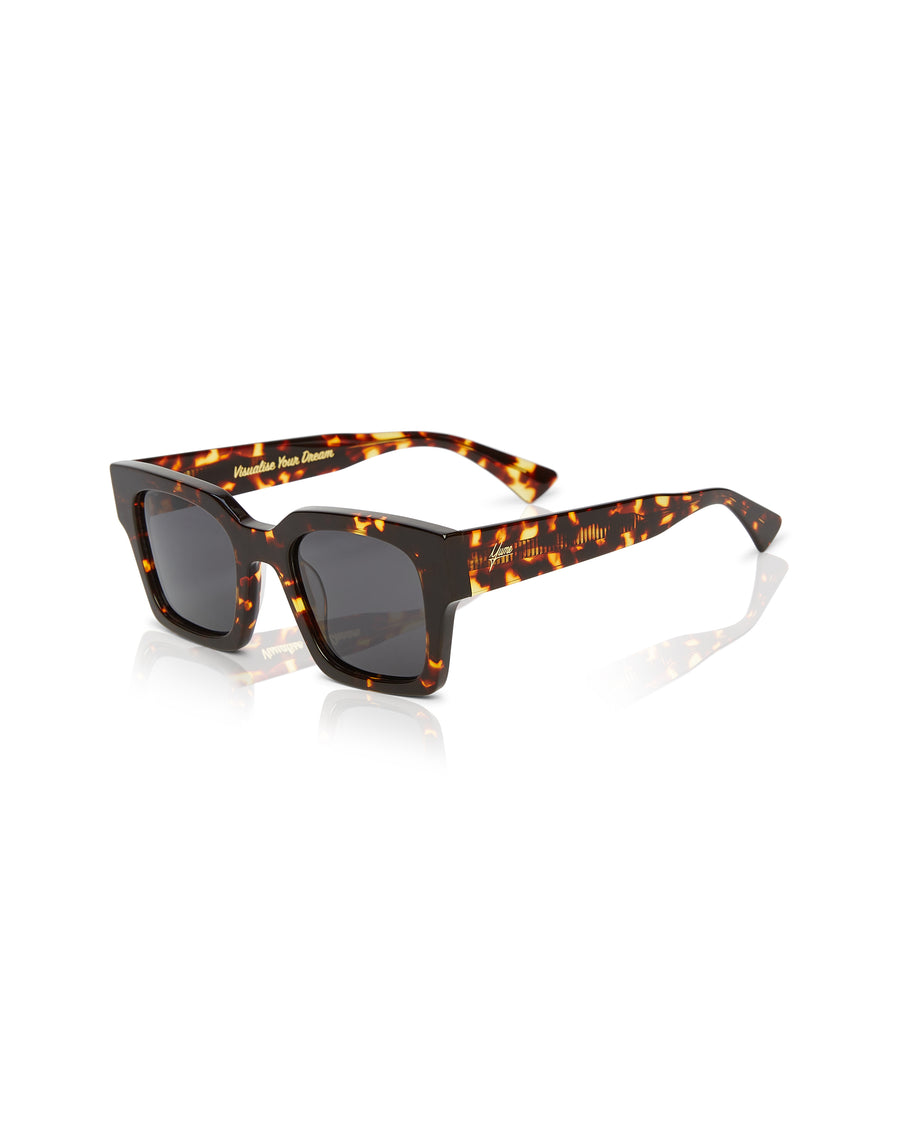 Celuna – Tortoiseshell