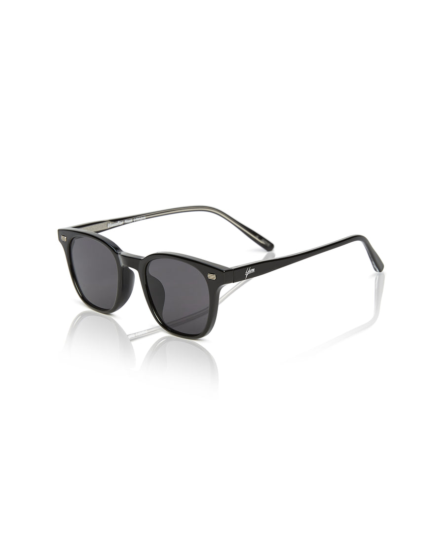 Lucid – Black
